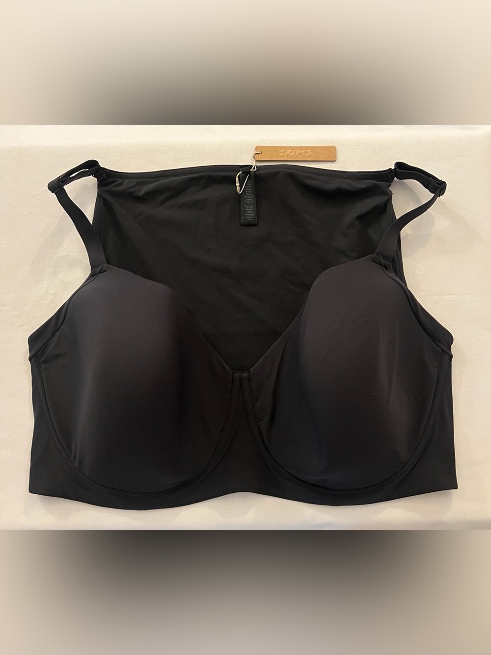 SKIMS FITS EVERYBODY BACK SMOOTHING FULL COVERAGE BRA